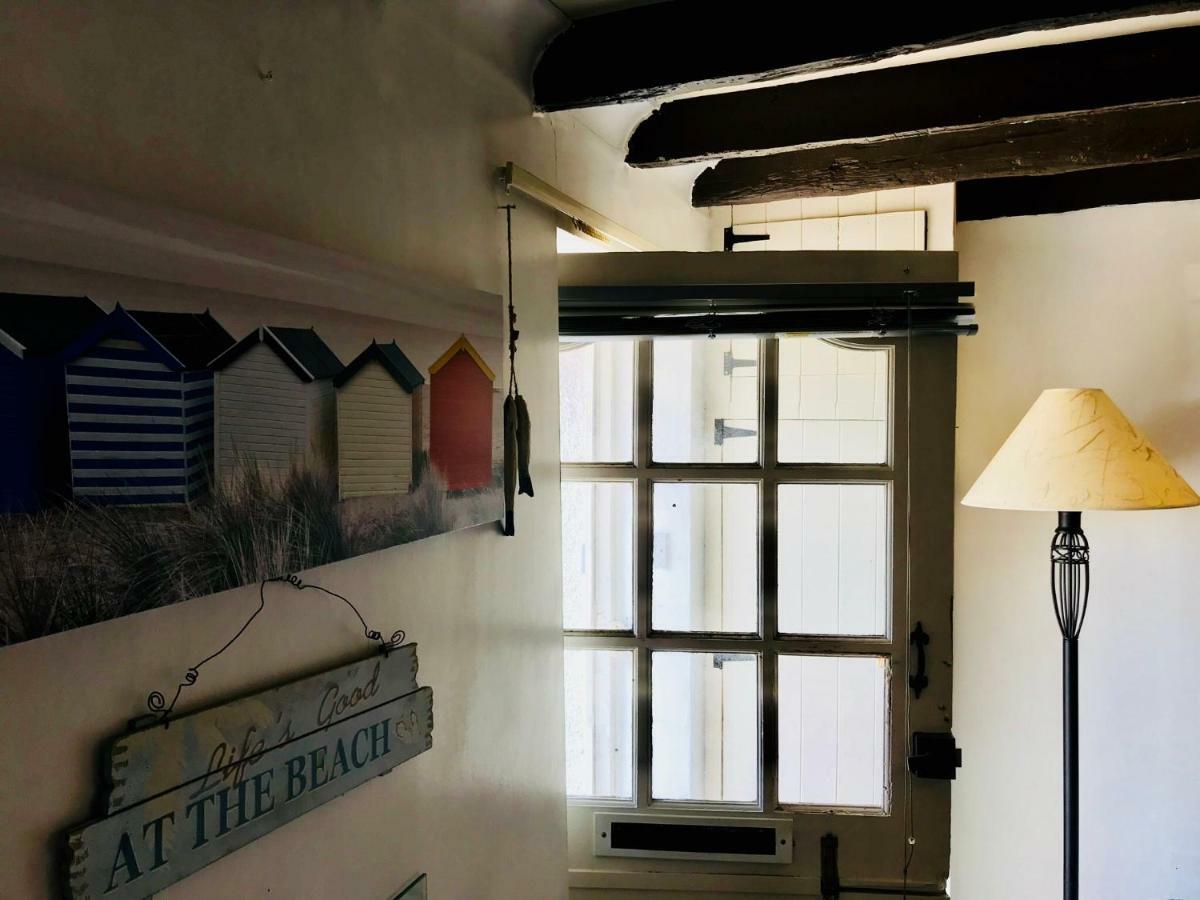 בובי טרייסי Cobb Cottage מראה חיצוני תמונה